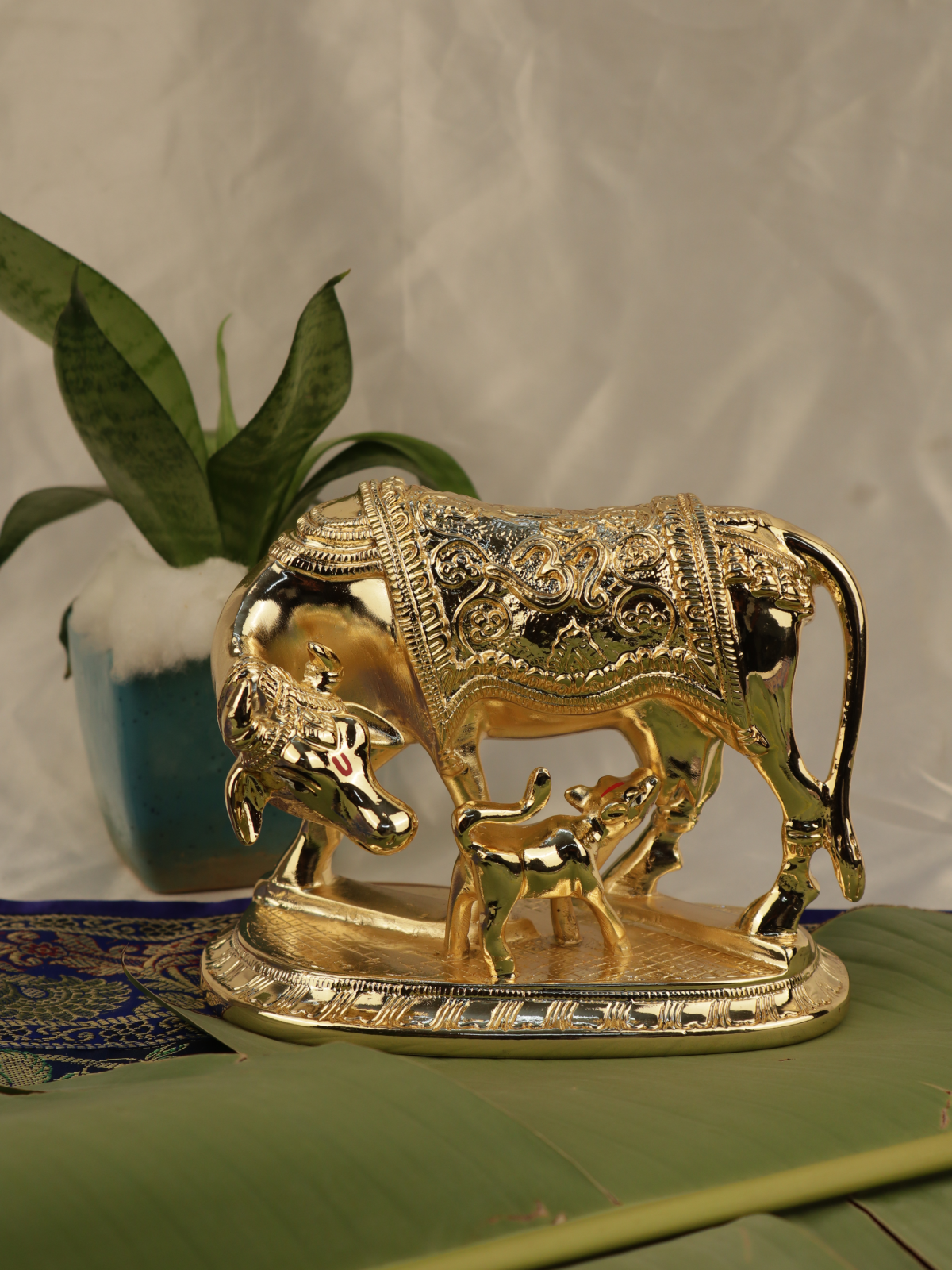 Vastu Kamdhenu Cow with Calf Idol  (Gold Plated)
