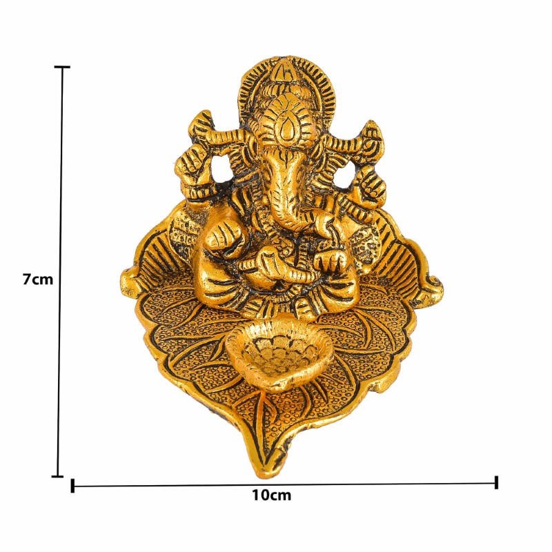 Patta Ganesh Diya – Golden