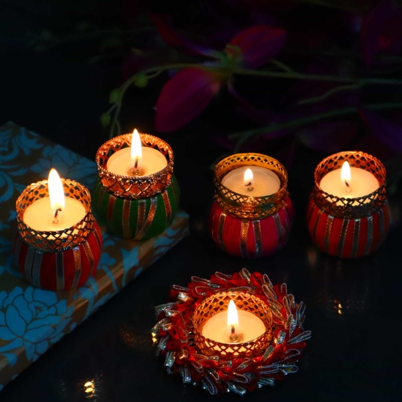 Set of 4 Damru + 1 Floral Tea Light – Diwali Decoration