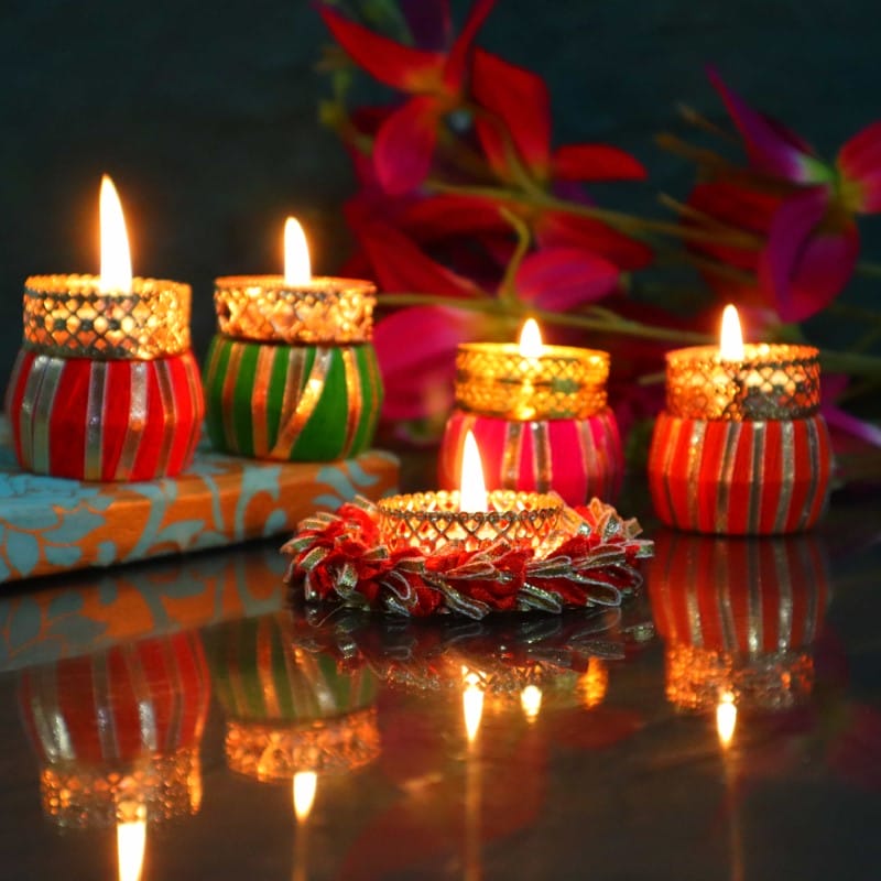 Set of 4 Damru + 1 Floral Tea Light – Diwali Decoration