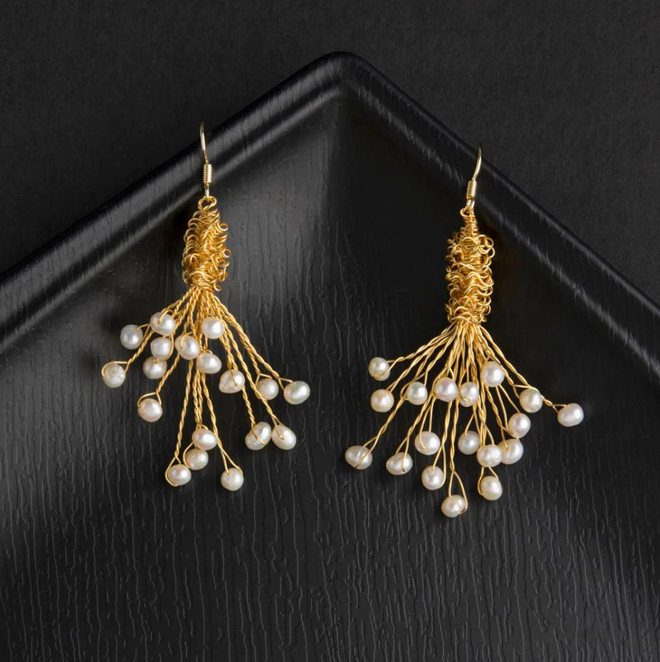 24 Carat Guaranteed Gold Plated Wire Winding Freshwater Natural Cultural Pearl Fashion Drop Earring